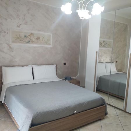 Turisti A Casa Mia Bed & Breakfast Santa Maria La Carità Eksteriør bilde