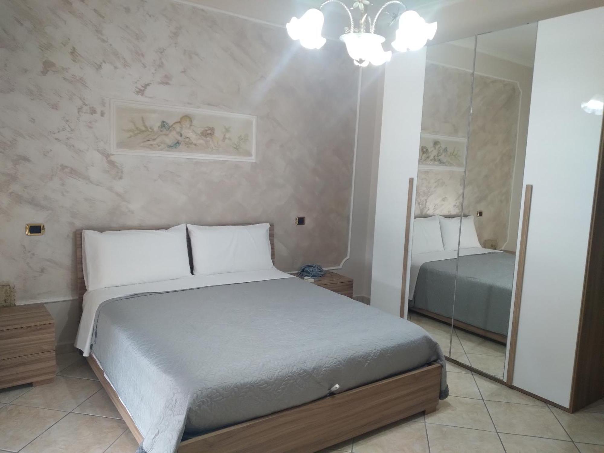 Turisti A Casa Mia Bed & Breakfast Santa Maria La Carità Eksteriør bilde